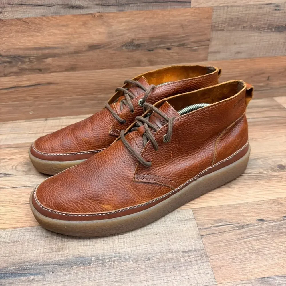 Clarks Collection Brown Leather Chukka Boots Men's size 11  Casual Shoes